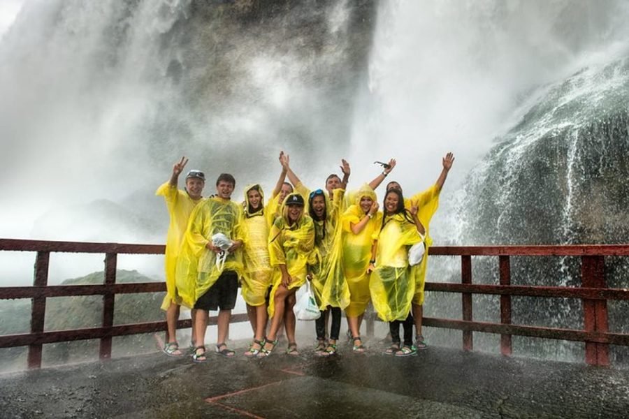 Niagara Falls Small Group Custom Tour (1–6 People)