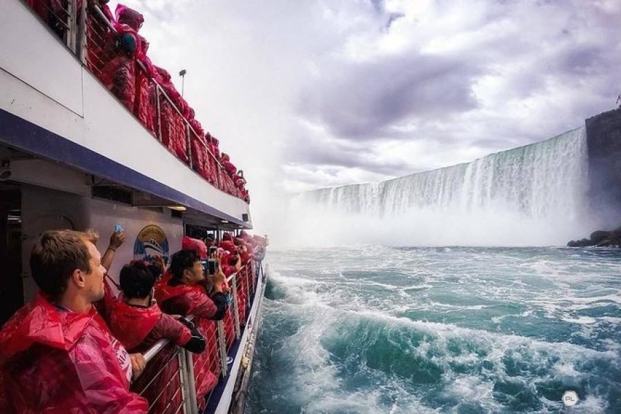 Toronto To Niagara Falls Day Tour